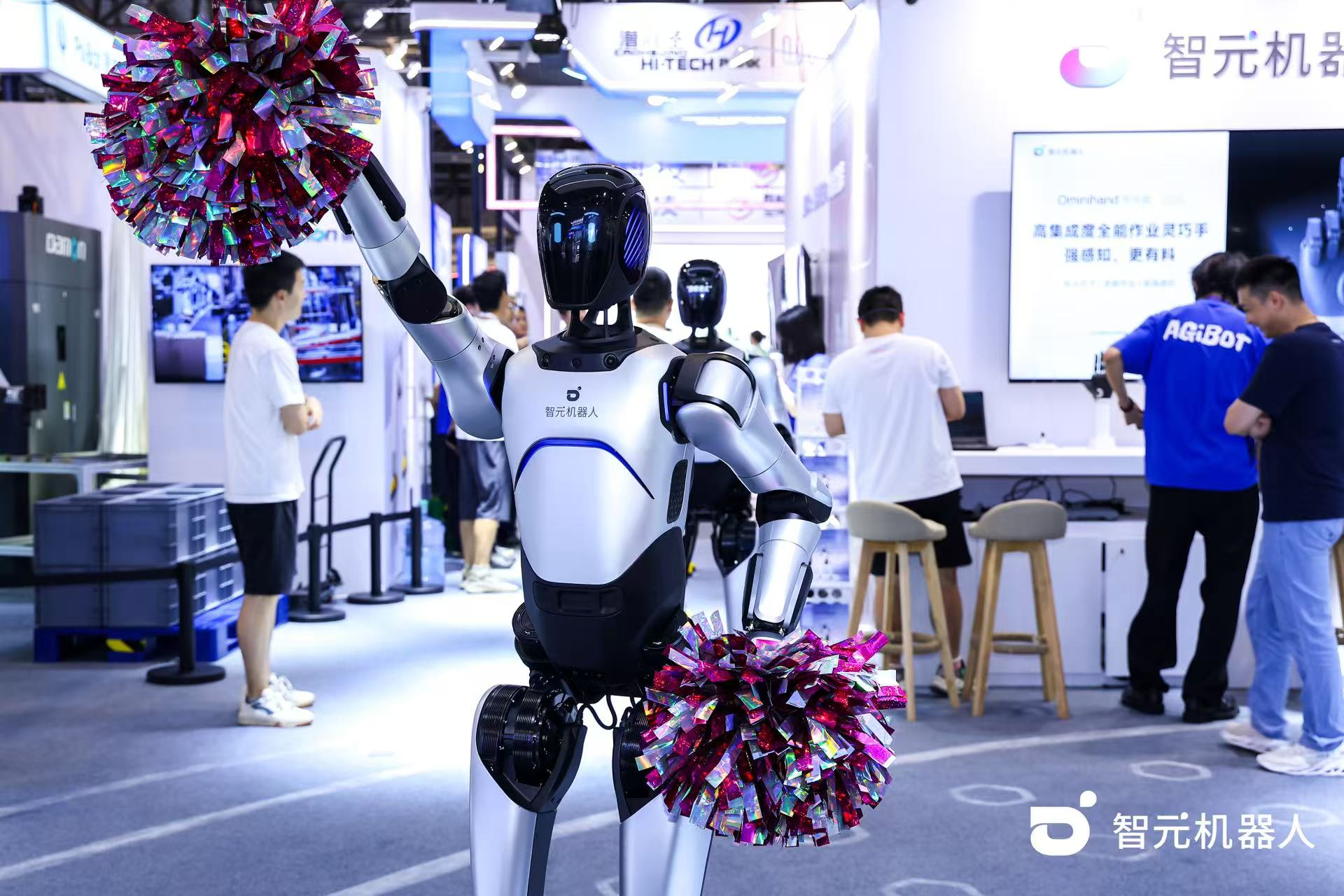  LD乐动机器人 WAIC 首日展台火爆，机器...